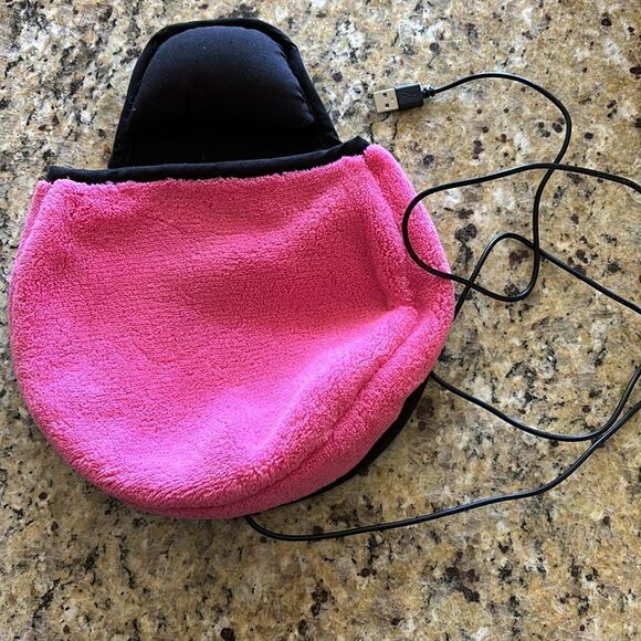 Urban Outfitters Pink Heated Mouse Pad - Picture 3 of 4